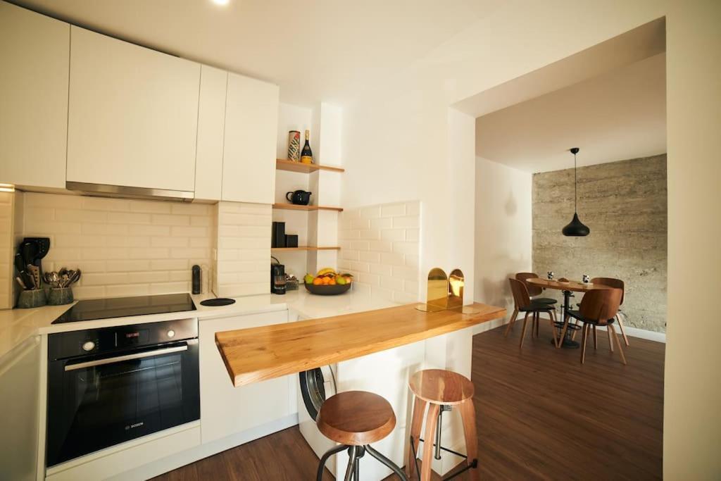 Ultracentral Two Rooms Apartment In Bucureşti Exterior foto